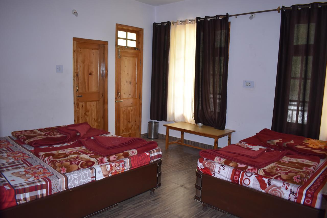 White House Kasol Hotell Eksteriør bilde